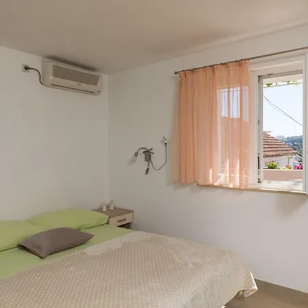 דירה Meet & Greet- With Terrace And Sea View *